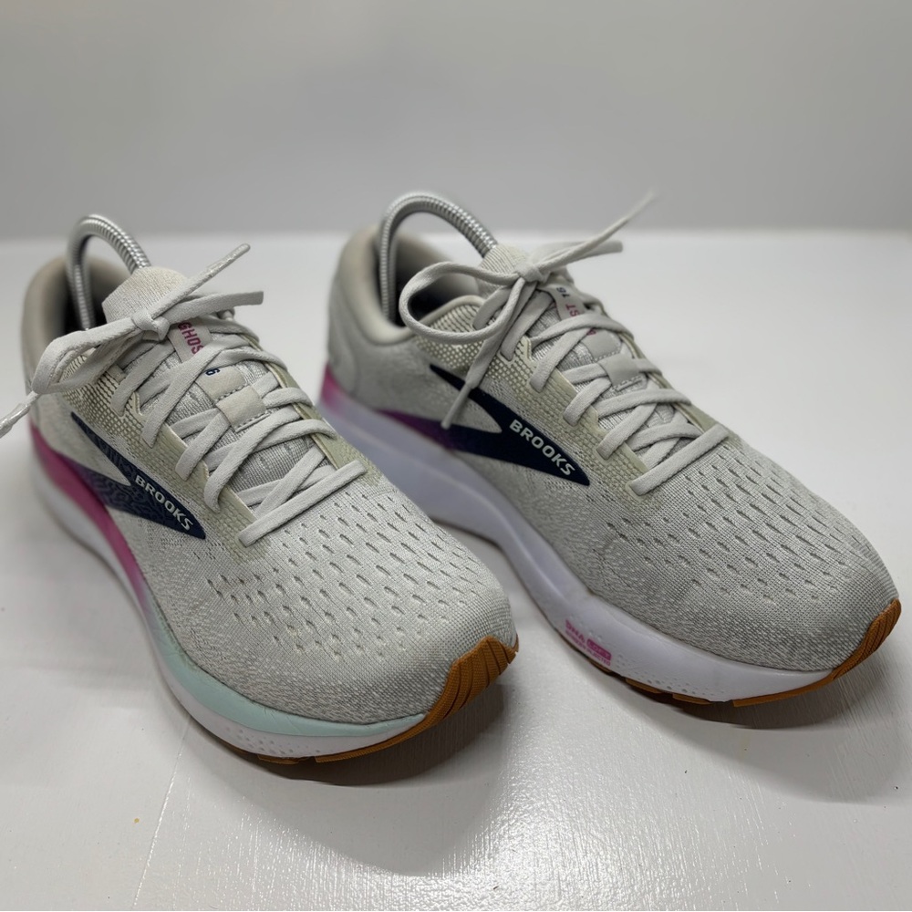Brooks Ghost 16 Women’s 9.5 Wide Running Shoes Gray Mesh Gum Sole Comfort Traine - Picture 3 of 12